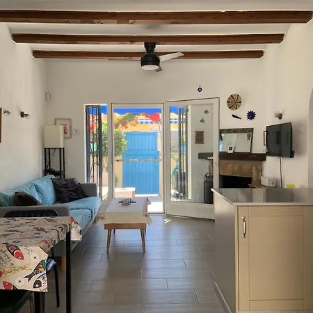 Holiday home La Casa Azul Locdenia *